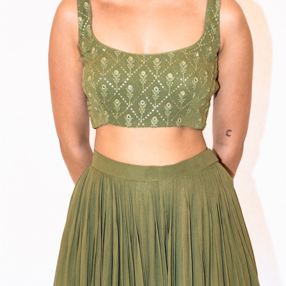 Mossy Mirage Lengha - Picture 2 of 4